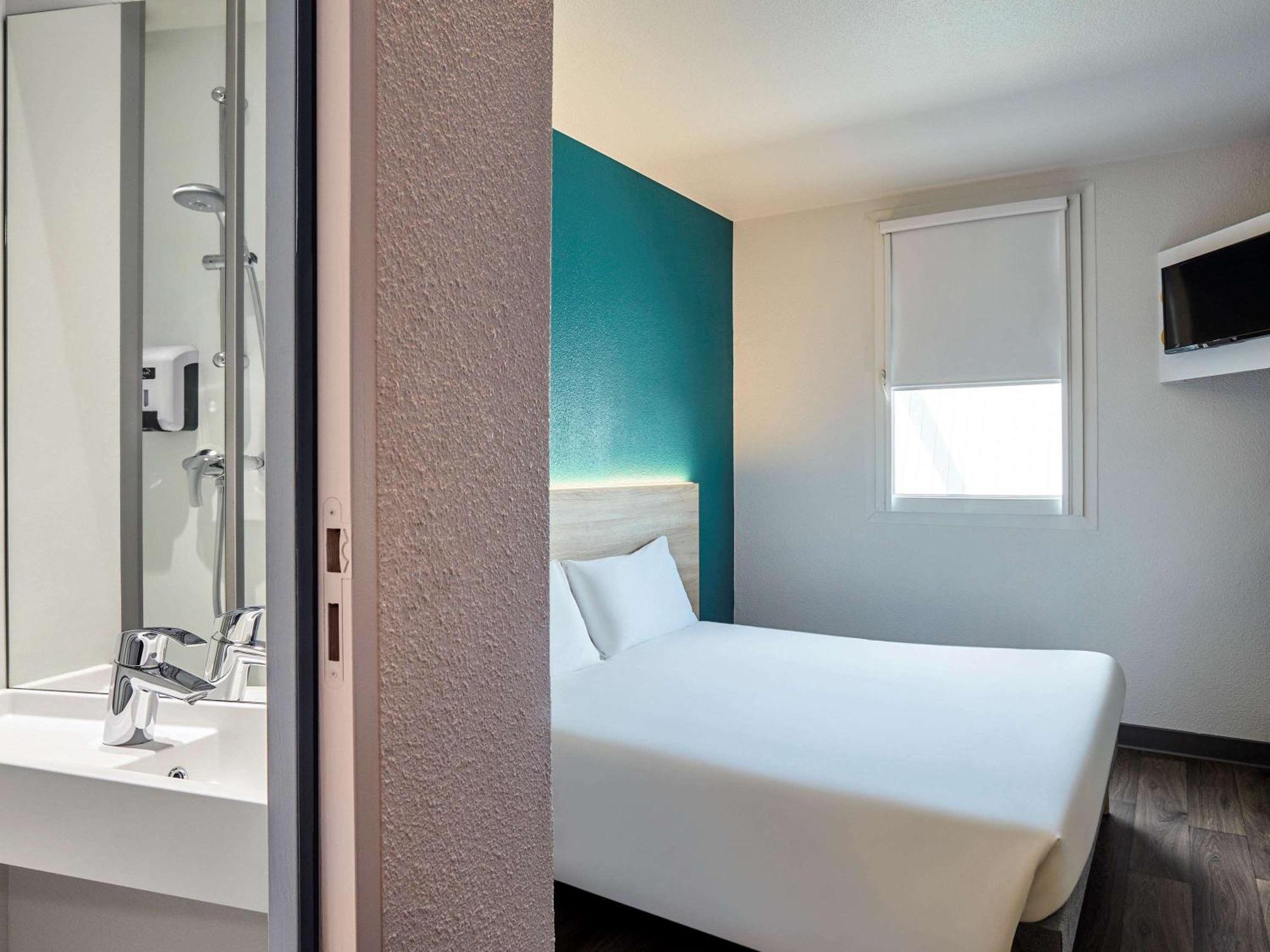 Hotelf1 Rennes Sud Est Hotel *