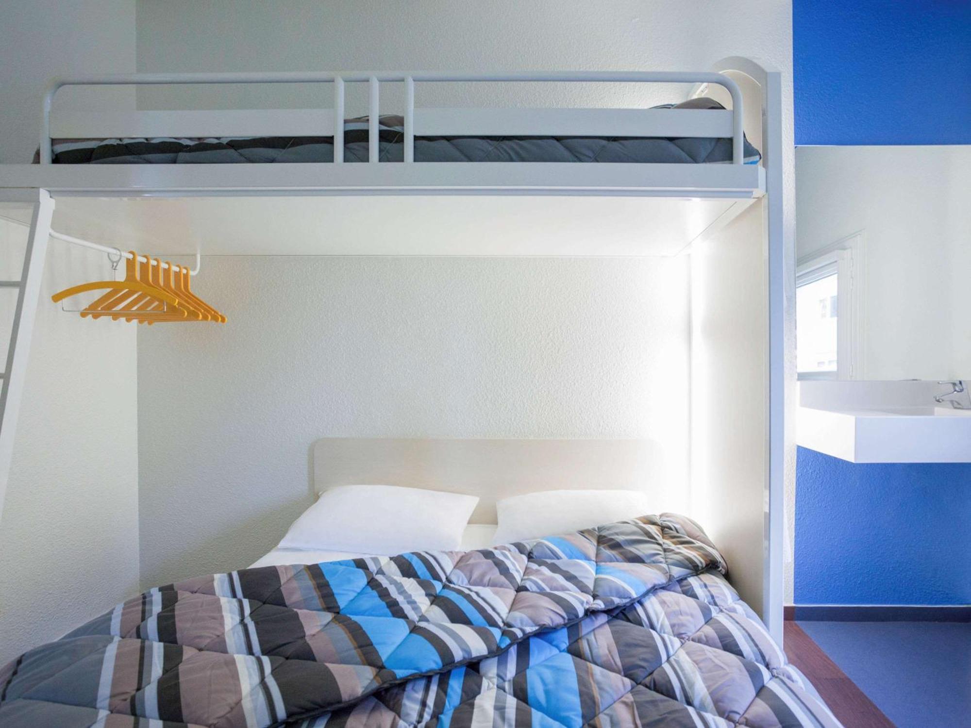 Hotelf1 Rennes Sud Est Hotel